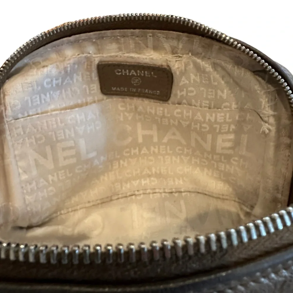 Chanel Ligne Cambon Cosmetic Bag Metallic Authentic - Picture 10 of 15